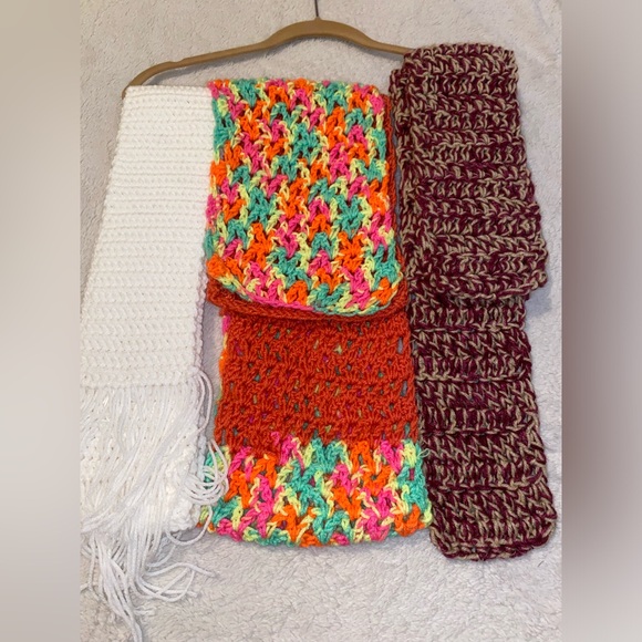 Knitted Scarves - Picture 2 of 2